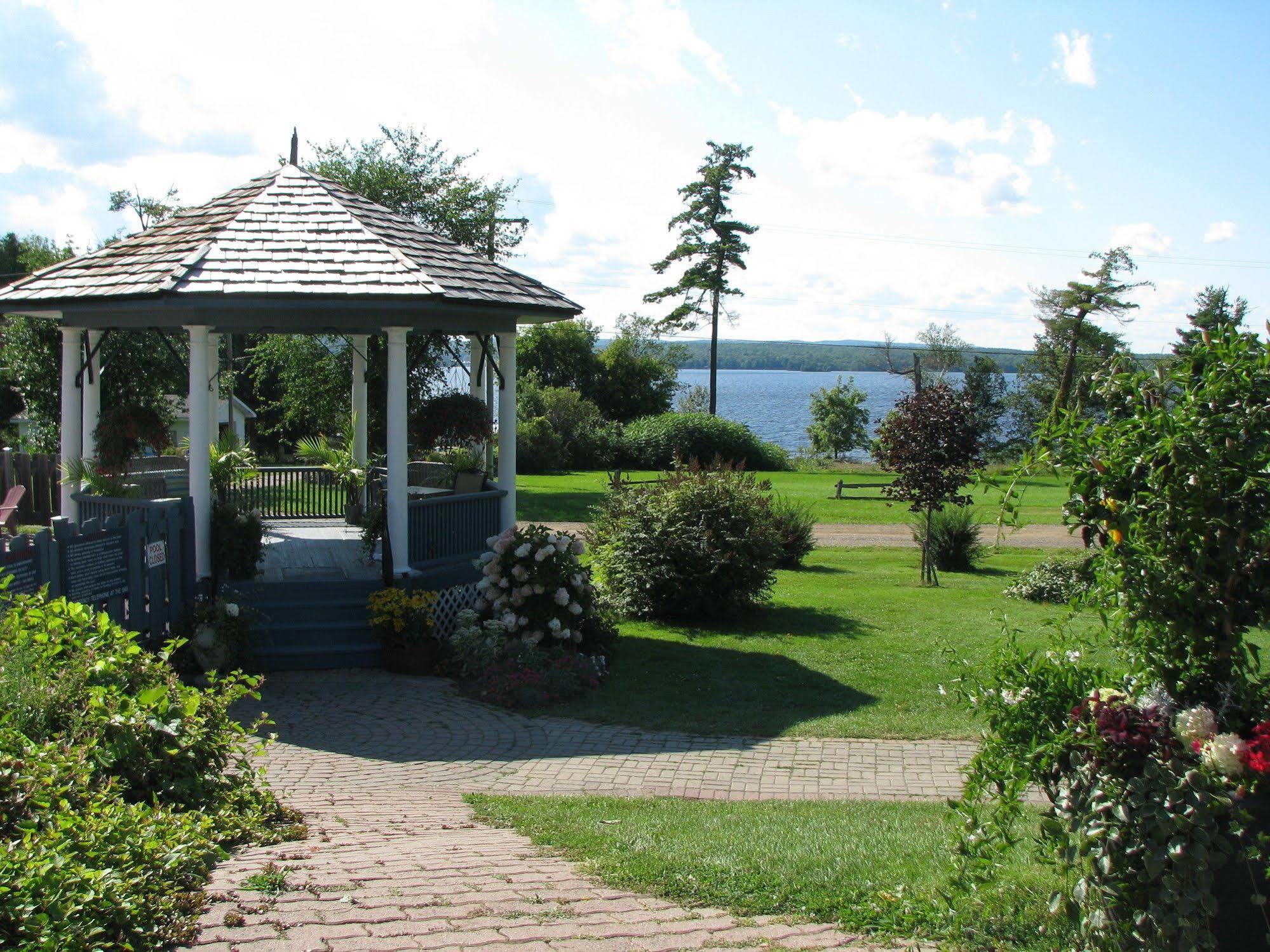 Highlands Four Season Resort Calabogie المظهر الخارجي الصورة